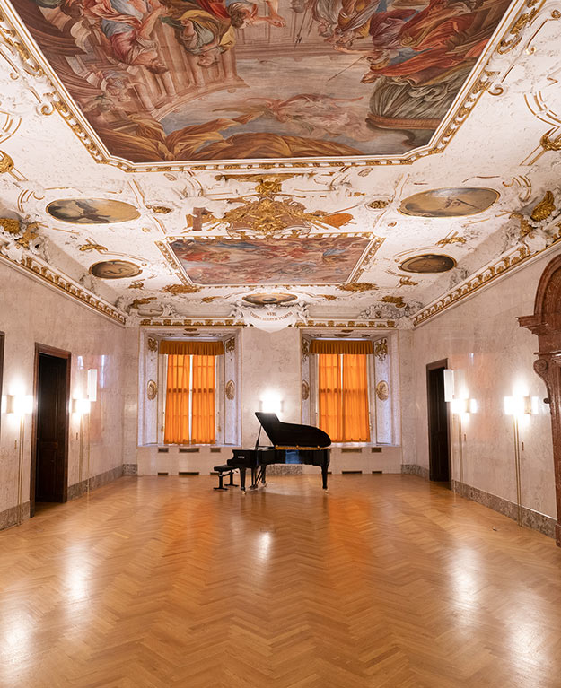 Bank Austria Salon