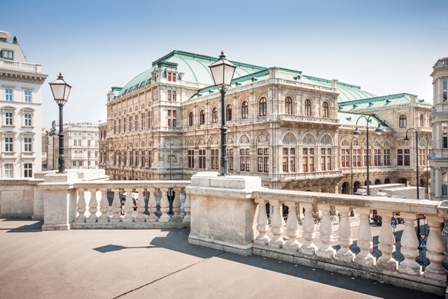 Ein Treppenabgang der Wiener Albertina